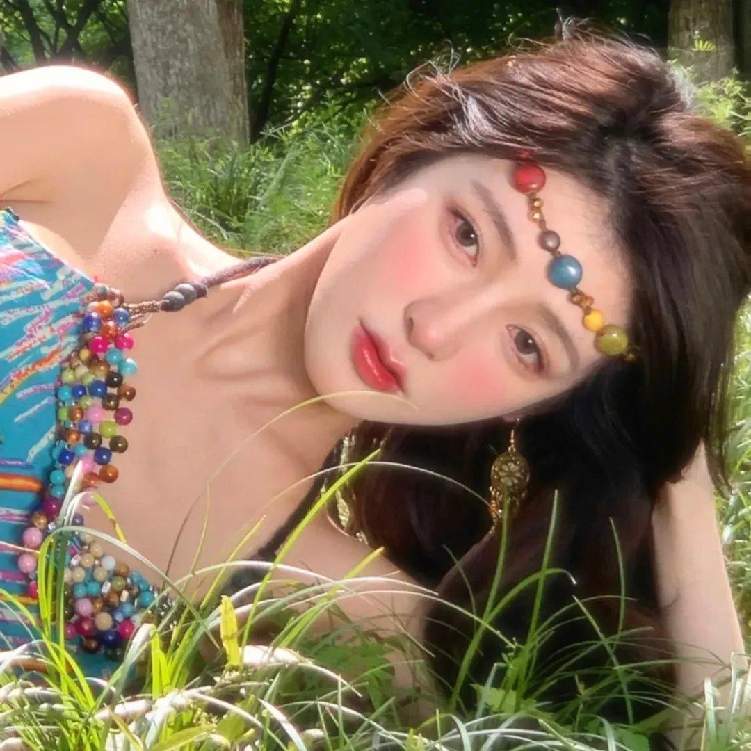 柏拉图式三角恋